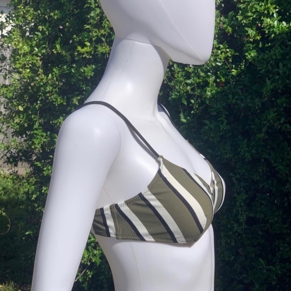 💋NWT SOLID & Striped Low Cut Olive Striped Bikini Top Size Large - Picture 4 of 12